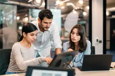 Templo: IA Corporativa Impulsiona Crescimento e Projetos com BNDES e Google