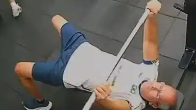 Atleta do carnaval morre em academia em Recife após grave acidente no treino