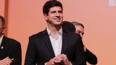 João Campos Lidera Pesquisa em Pernambuco com 56&percnt; das Intenções de Voto
