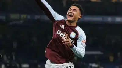 Aston Villa Surpreende Chelsea em Virada Histórica no Stamford Bridge