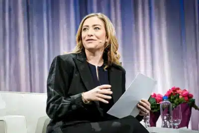 Whitney Wolfe Herd: Rotina Equilibrada entre Negócios, Família e Relaxamento