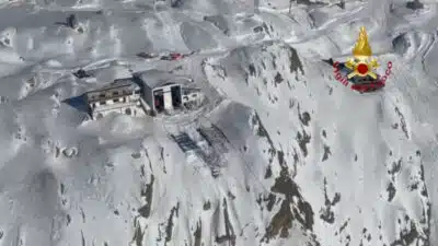 Teleférico Colide na Itália: Várias Pessoas Feridas em Acidente na Montanha