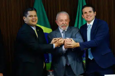 Lula busca diálogo com Congresso, enfrenta tensões na escolha de relator