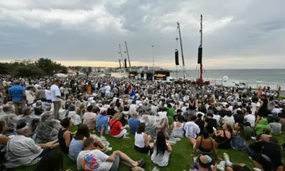 Silêncio e Vellas em Homenagem às Vítimas de Bondi Beach: Ataque Choca Austrália