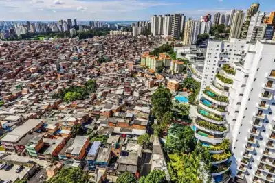 São Paulo: Desigualdade Climática Revela Riscos à Saúde em Favelas