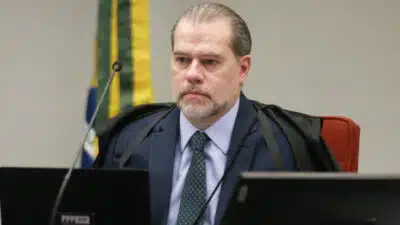 Toffoli mantém provas do Banco Master sob Presidência do Senado em Caso INSS