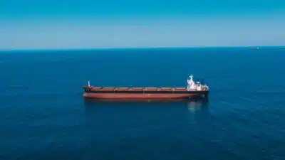 Guarda Costeira dos EUA Intercepta Petroleiro na Venezuela em Terceira Operação