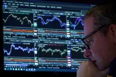 Wall Street em alta com setor de tecnologia e expectativas de corte na taxa Selic