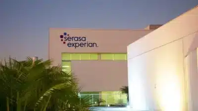 Experian impulsiona ações climáticas com foco na cadeia de suprimentos e metas 2029