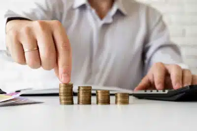 Pequenos empresários otimistas: Crescimento e tecnologia impulsionam resultados em 2025