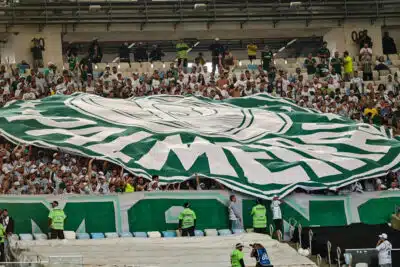 Palmeiras: Mudanças Estratégicas Planejadas para 2026 com Contratações e Despedidas