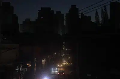 Vendavais em SP: Hospital São Paulo sem energia e milhares sem luz