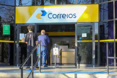 TST Decide sobre Greve dos Correios e Crise Financeira da Estatal