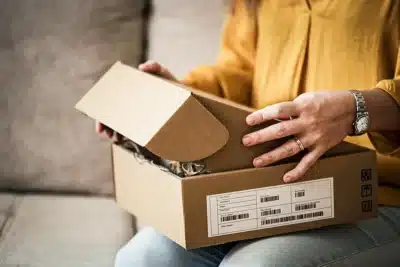 Correios enfrentam crise e buscam R$ 20 bilhões para reestruturação urgente!