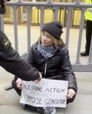 Greta Thunberg é Detida em Protesto Pró-Palestina em Londres (2025)