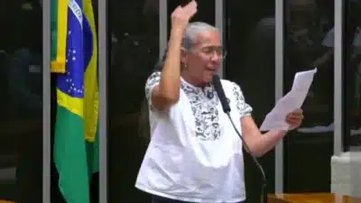 Heloísa Helena Acusa Bolsonaro de “Golpe” e Ditadura em Críticas Fortes