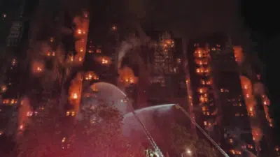 OSSNC convoca mídia estrangeira para criticar cobertura do incêndio em Hong Kong