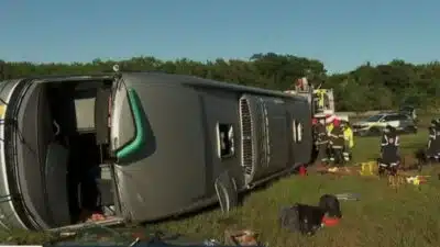 Acidente Fatal em Ônibus de Turismo em Jaboticabal Causa Duas Mortes