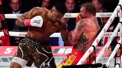 Jake Paul sofre nocaute surpresa contra Anthony Joshua em Miami