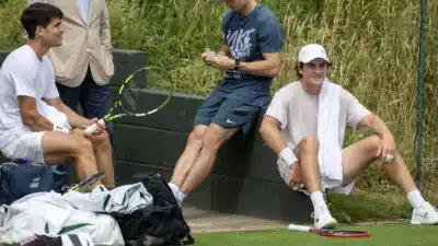 João Fonseca vence Alcaraz em Miami e mira em 2026!