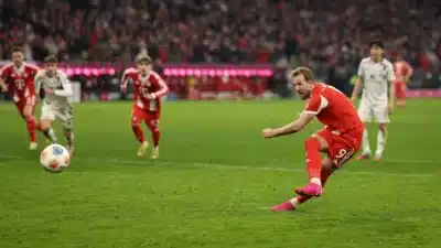Bayern Munique e Mainz Empate Histórico na Allianz Arena em Jogo Tenso