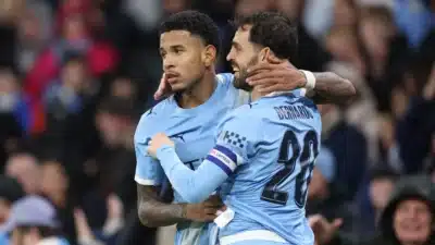 Manchester City avança nas semifinais da Copa da Liga Inglesa com vitória!