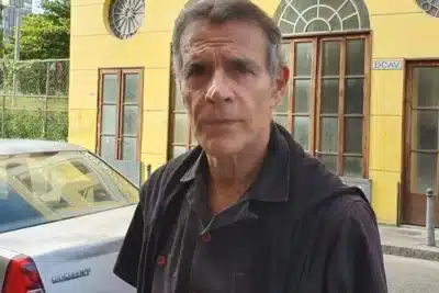 Ator Mário Gomes sofre assalto e pede ajuda financeira após roubo em Rio