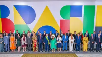 Lula preside reunião ministerial para avaliar governo e traçar estratégia 2026