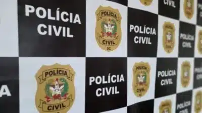 Suspeito de Planejar Assassinato da Esposa em SC e Tentar Incriminar Filho