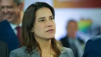 Raquel Lyra: Aprovação e Desaprovação em Pernambuco – Novo Levantamento