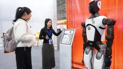 China prevê crescimento exponencial da Inteligência Artificial até 2035