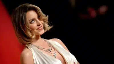 Sydney Sweeney confirma seios naturais em teste de polígrafo revelador