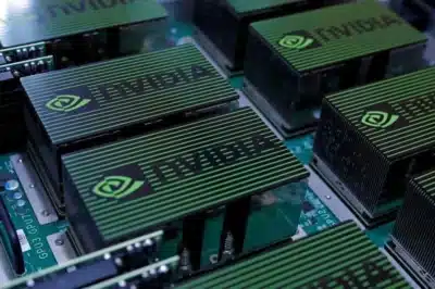 Donald Trump permite venda de chips Nvidia à China e gera preocupação global