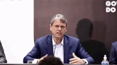 Tarcísio elogia avanço do PL Antifacção após ações no Rio e SP