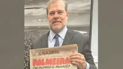 Ministro Toffoli Assiste ao Jogo da Libertadores em Lima e Decisão STF