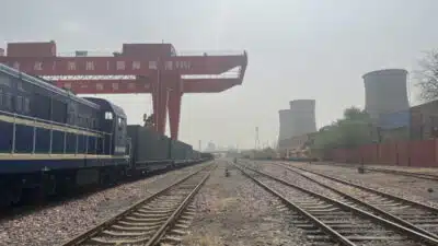 China lança pacote de políticas para impulsionar corredor de comércio internacional