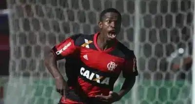 Vinicius Jr. faz dupla de gols e brilha na Copinha de 2017!