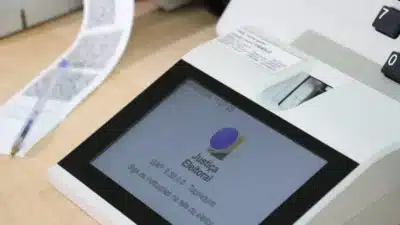 Brasil: Último Dia para Registro Eleitoral em 6 de Maio de 2026!