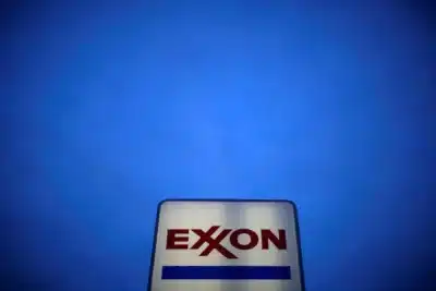 ExxonMobil: Lucro Queda Surpreendente e Impacta Mercado em 2025!