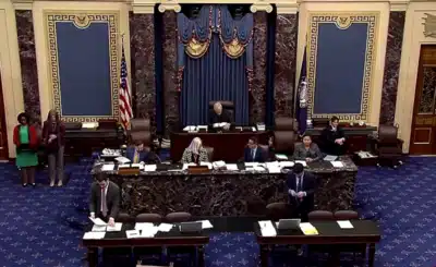 Senado Aprovado: Prorrogação de Financiamento e Nova Aposta Trump no FBI!