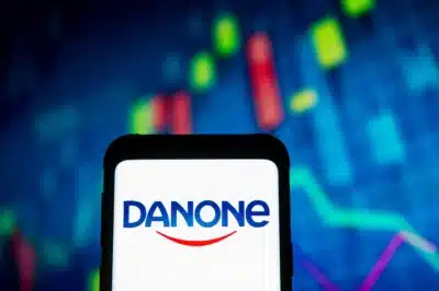 Danone recolhe fórmulas infantis em escala global após alerta de cereulida