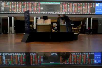 Mercado de Capitais Brasileiro: Ofertas Recorde de R$ 838,8B em 2024!