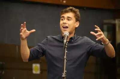 PRF acompanha caminhada de Nikolas Ferreira na BR-040 em protesto a Bolsonaro