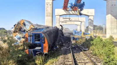Tragédia com Trem na Tailândia: Vítimas e Feridos em Acidente Grave