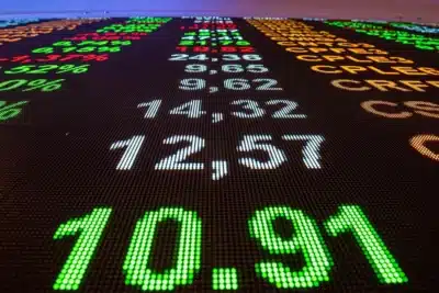 Ibovespa sobe pela segunda vez, Vale e bancos lideram alta no mercado