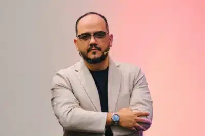 Leandro Rosadas: Da Falência ao Milionário com Estratégias no Varejo Alimentar