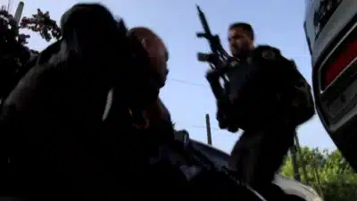 Desconfiança Alarmante na Polícia Brasileira: Pesquisa Revela Crise de Confiança!