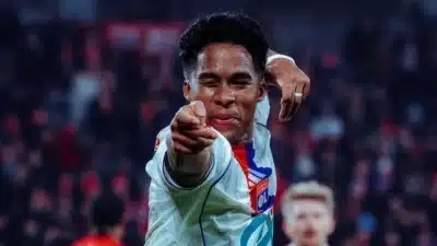 Endrick marca primeiro gol, Lyon amplia placar na Ligue 1!