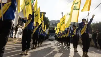 Líbano Completa Fase Inicial de Desarmamento com Apoio ao Hezbollah