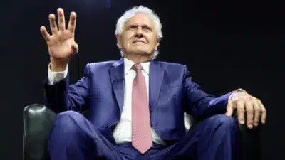 Aliança Política em Goiás: PL Busca Apoio para Eleições de 2026